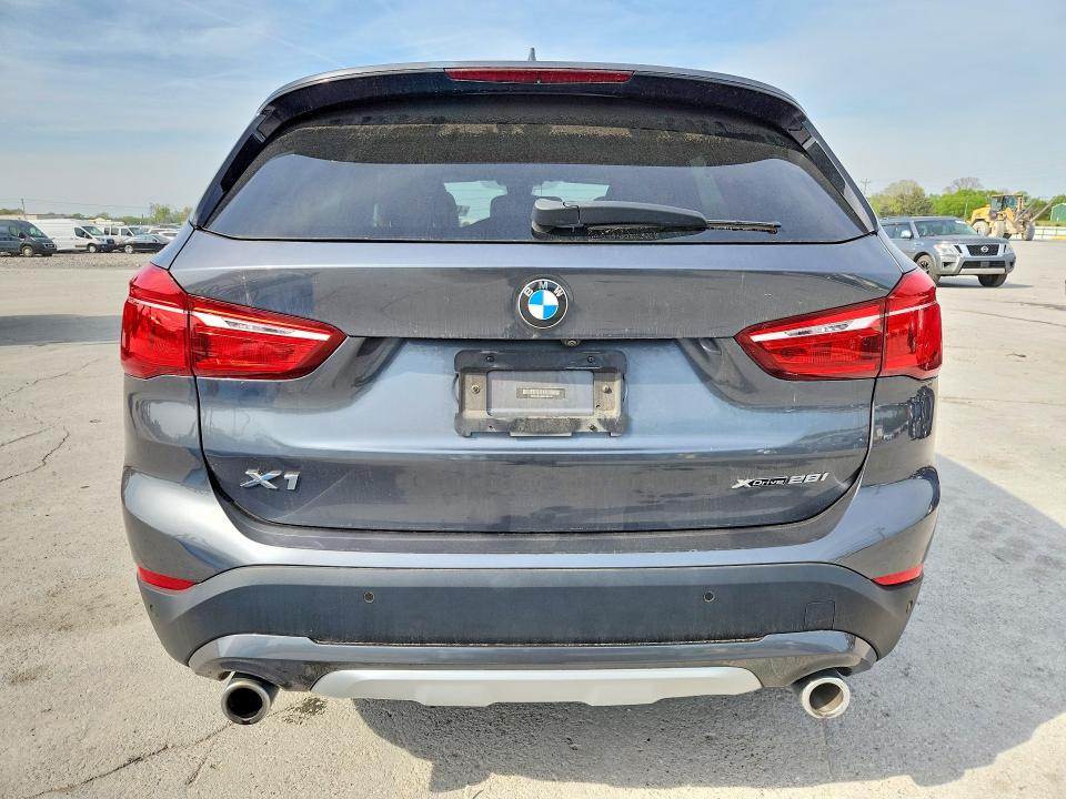 2021 BMW X1 VIN WBXJG9C02M5T03406 COPART salvage auction — MINOR DENT/SCRATCHES, Tn - Certificate Of Title (P), sold $7,900 on 2026-07-07 (photo 6)