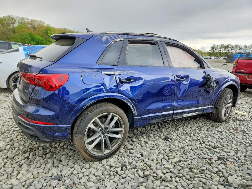 2024 Audi Q3 VIN WA1DECF3XR1182250 COPART salvage auction — ROOF, Nj - Cert Of Title-Salvage, sold $3,600 on 2026-08-03 (photo 3)