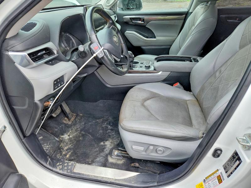 2022 Toyota Highlander VIN 5TDFZRBH0NS200808 COPART salvage auction — SIDE, In - Certificate Of Title, sold $1,600 on 2026-07-21 (photo 7)