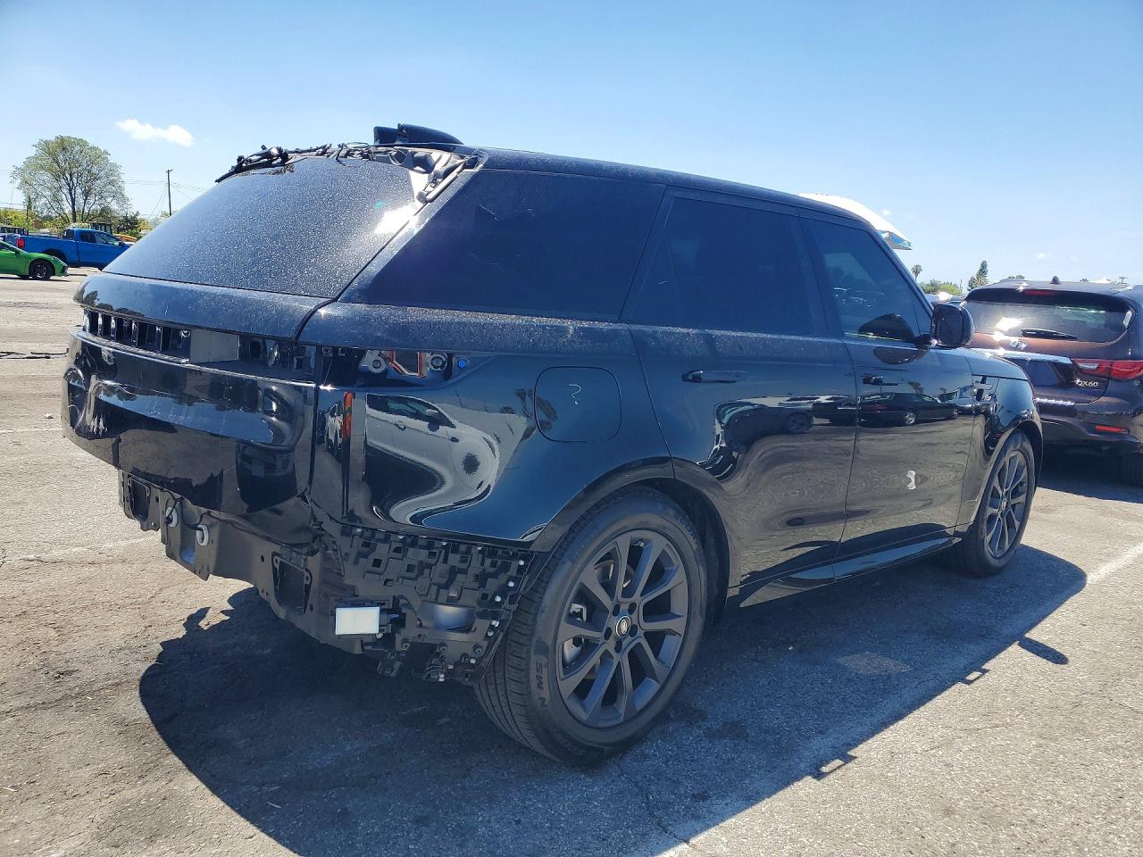 2025 Land Rover Range Rover Sport VIN SAL1L9FU9SA437785 COPART salvage auction — Rear End, CA - SALVAGE CERTIFICATE, sold $61,000 on 2026-07-10 (photo 3)