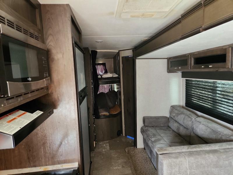2020 Jaco jay flight VIN 1UJBJ0BR8L17S0341 COPART salvage auction — HAIL, TX - CERTIFICATE OF TITLE, sold $2,100 on 2026-07-28 (photo 6)