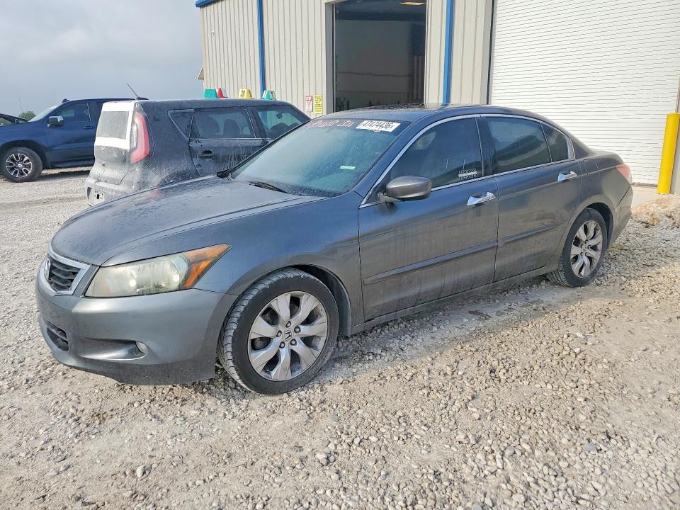 2010 Honda Accord VIN 5KBCP3F80AB001130 COPART salvage auction — NORMAL WEAR, Tx - Certificate Of Title, sold $625 on 2026-07-09 (photo 1)