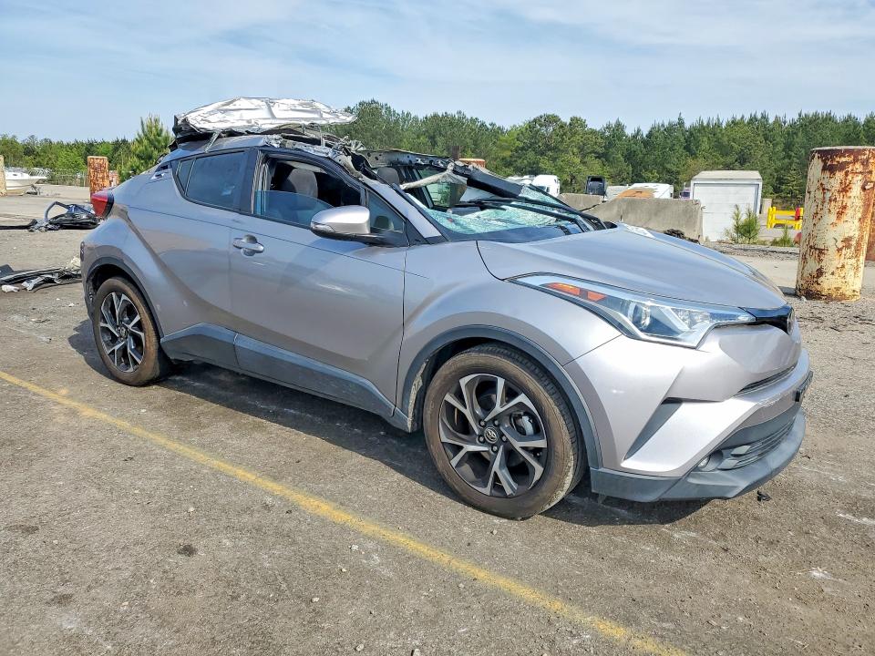 2019 Toyota C-hr VIN NMTKHMBX2KR087210 COPART salvage auction — ROOF, Sc - Certificate Of Title, sold $275 on 2026-07-31 (photo 4)