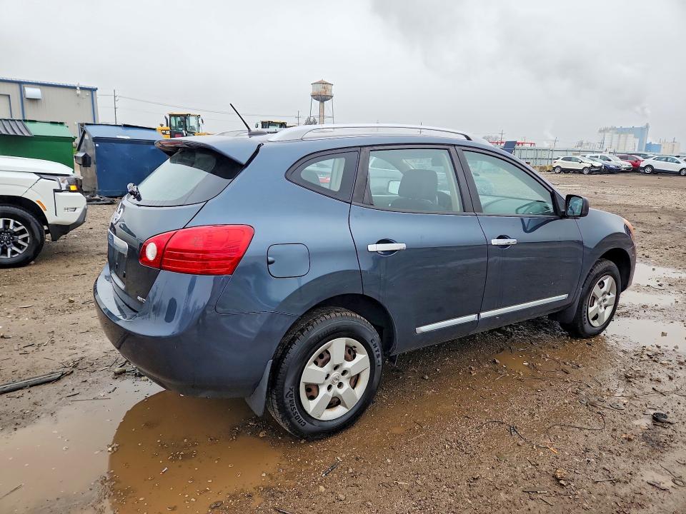 2015 Nissan Rogue VIN JN8AS5MV2FW769630 COPART salvage auction — REAR END, Id - Salvage Certificate Of Title, sold $700 on 2026-07-31 (photo 3)