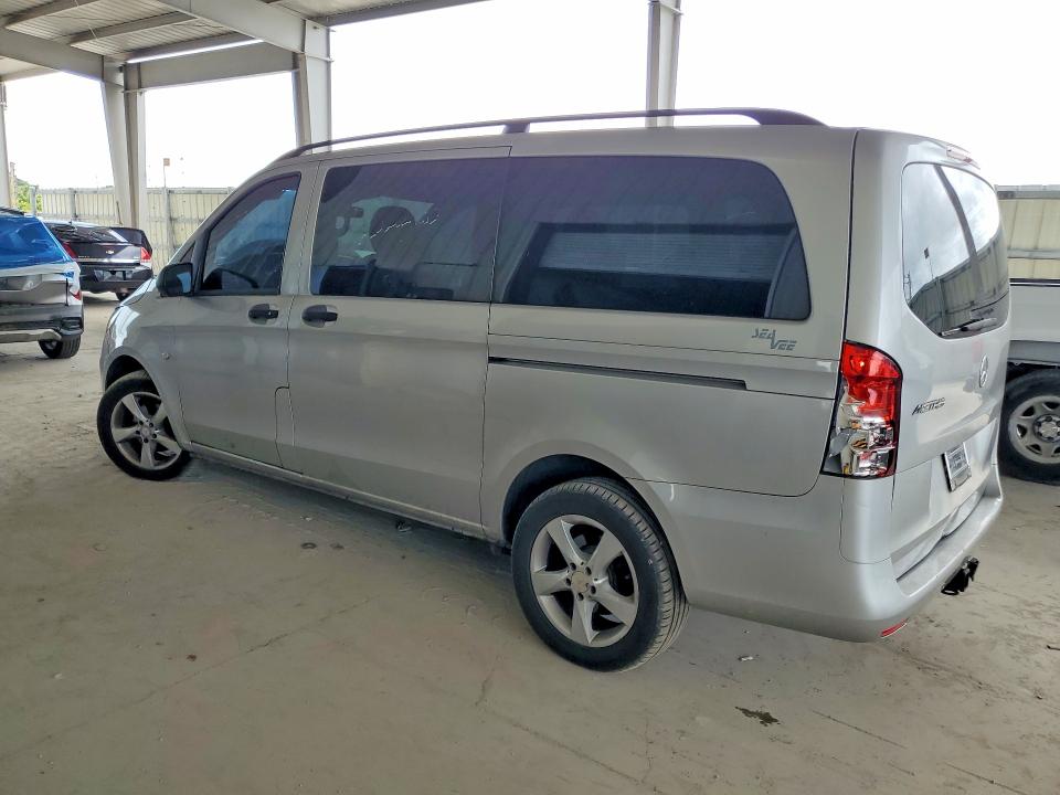 2016 Mercedes-benz Metris VIN WD4PG2EE0G3096964 COPART salvage auction — MINOR DENT/SCRATCHES, Fl - Dealer Only Clean Title (P), sold $8,800 on 2026-07-22 (photo 2)