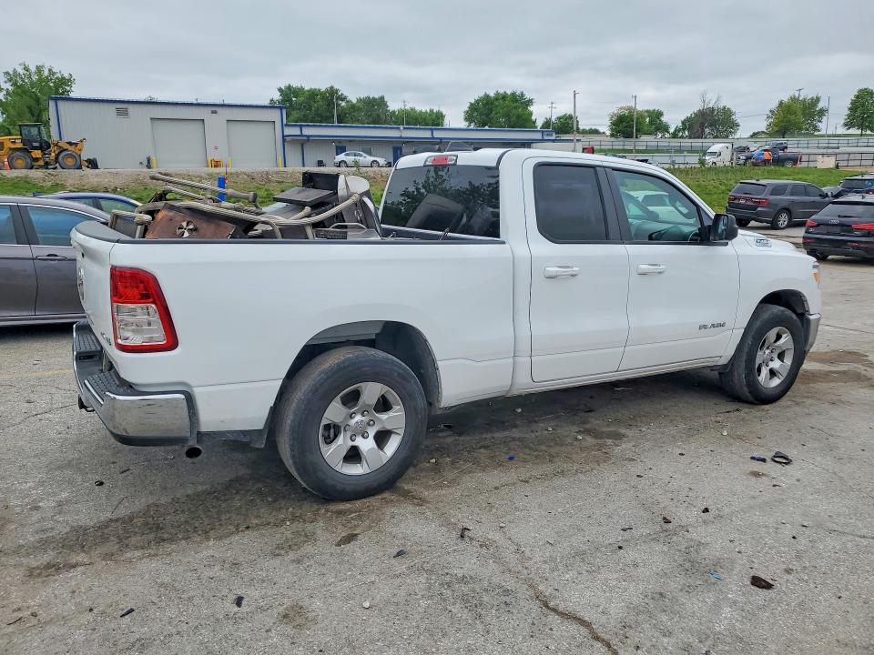 2022 Ram 1500 VIN 1C6RRFBG1NN394359 COPART salvage auction — MINOR DENT/SCRATCHES, MO - CERTIFICATE OF TITLE, sold $23,500 on 2026-07-09 (photo 3)