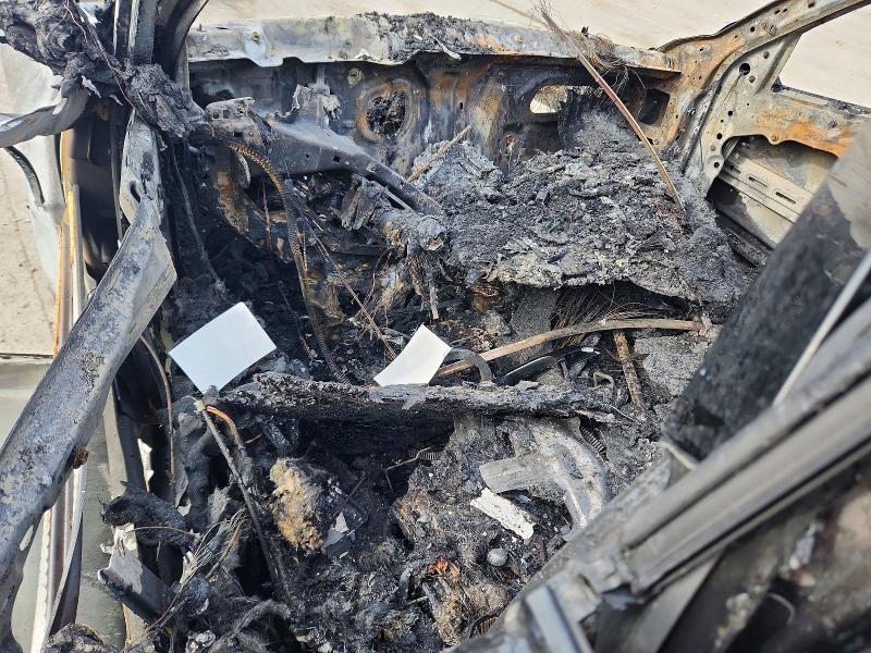 2024 Jeep Grand cherokee VIN 1C4RJHAGXR8600473 COPART salvage auction — BURN, PA - CERTIFICATE OF SALVAGE, sold $500 on 2026-07-02 (photo 8)