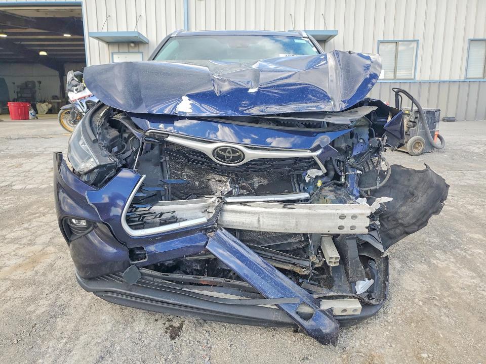 2020 Toyota Highlander VIN 5TDGZRAH6LS009672 COPART salvage auction — FRONT END, Md - Cert Of Salvage > 75% Damage, sold $10,600 on 2026-07-10 (photo 5)