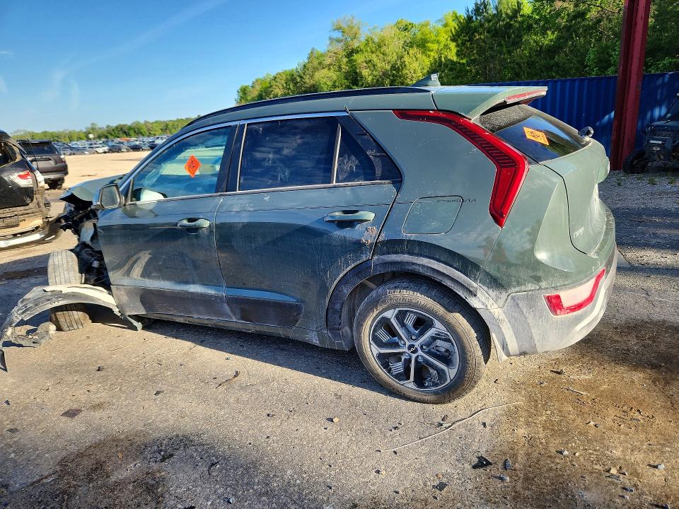 2025 Kia Niro VIN KNDCR3LEXS5235796 COPART salvage auction — FRONT END, Fl - Cert Of Title Slvg Rebuildable, sold $2,100 on 2026-07-06 (photo 2)