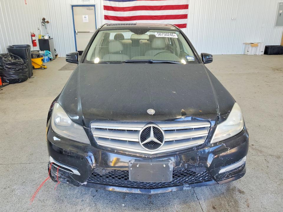2012 Mercedes-benz C-klasse VIN WDDGF4HB0CR234736 COPART salvage auction — REAR END, Tx - Salvage Vehicle Title, sold $175 on 2026-07-31 (photo 5)