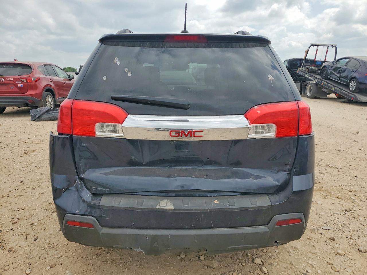 2015 GMC Terrain VIN 2GKALSEK5F6149641 COPART salvage auction — Rear End, TX - SALVAGE VEHICLE TITLE, sold $1,750 on 2026-07-09 (photo 6)