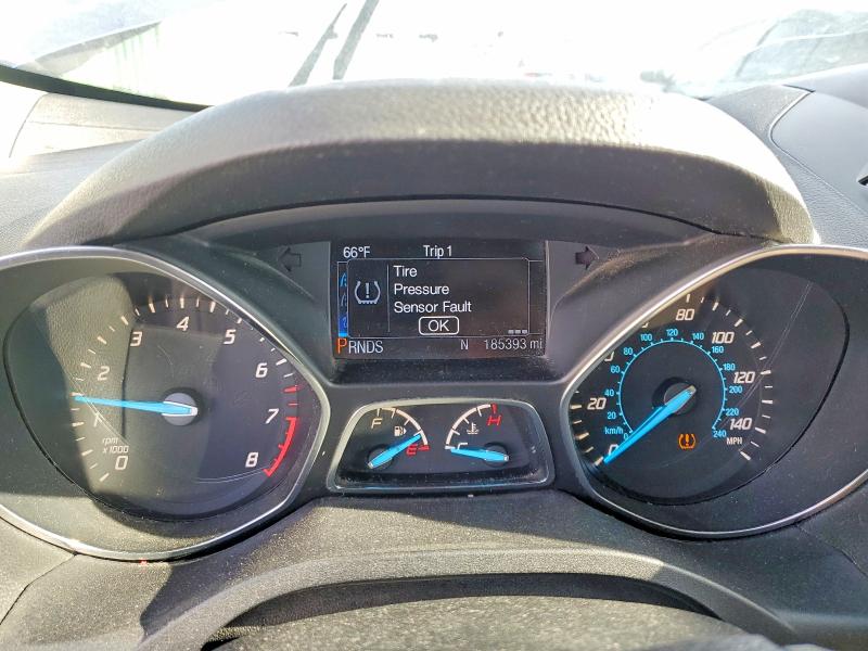 2013 Ford Escape VIN 1FMCU9H94DUC95770 COPART salvage auction — FRONT END, IL - SALVAGE CERTIFICATE, sold $675 on 2026-07-02 (photo 9)