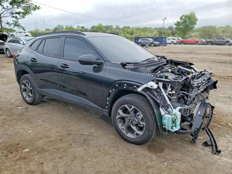 2025 Chevrolet Trax VIN KL77LHEP1SC275126 COPART salvage auction — FRONT END, Md - Cert Of Salvage > 75% Damage, sold $3,450 on 2026-07-28 (photo 4)