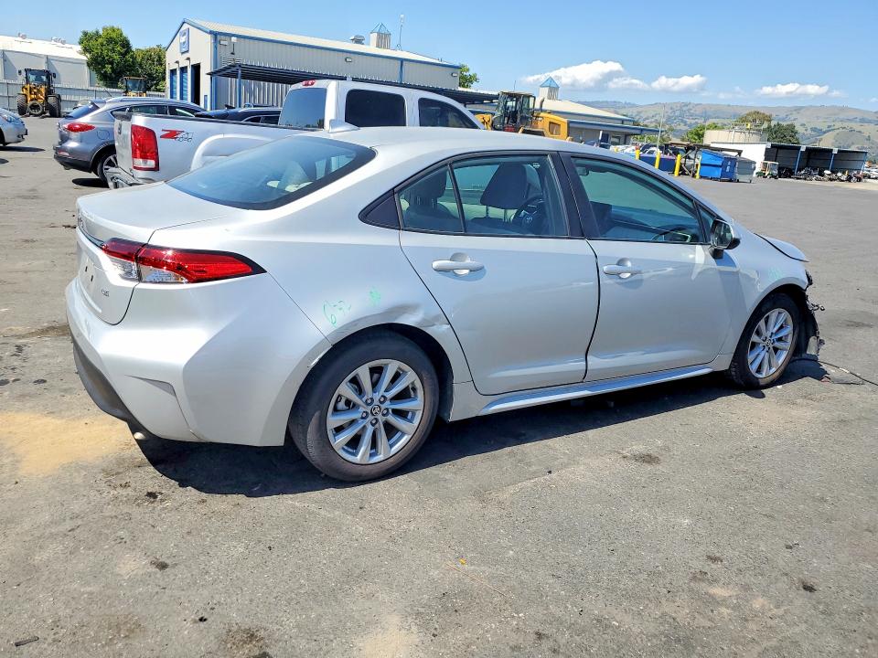 2025 Toyota Corolla VIN 5YFB4MDE0SP312659 COPART salvage auction — FRONT END, Ca - Salvage Certificate, sold $5,300 on 2026-07-02 (photo 3)