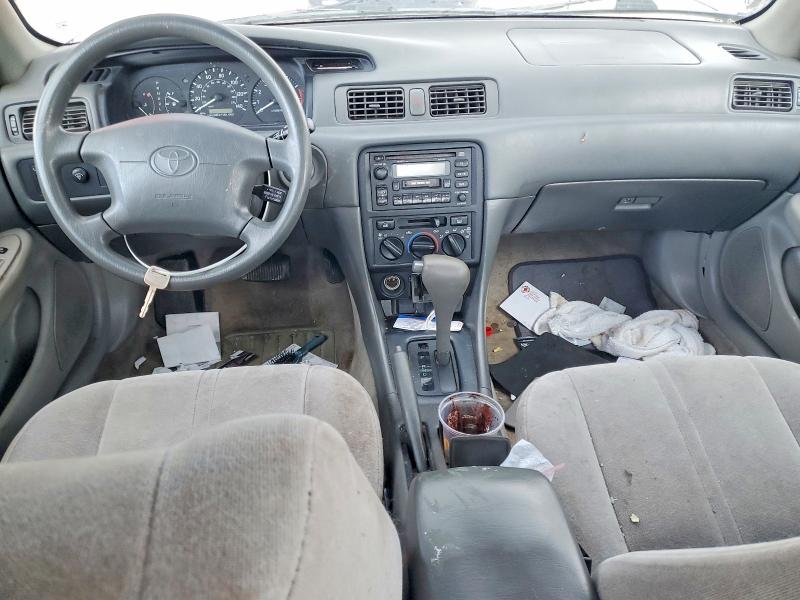 1999 Toyota Camry VIN 4T1BG22K7XU507667 COPART salvage auction — FRONT END, KS - CERT OF TITLE-SALVAGE, sold $425 on 2026-07-09 (photo 8)