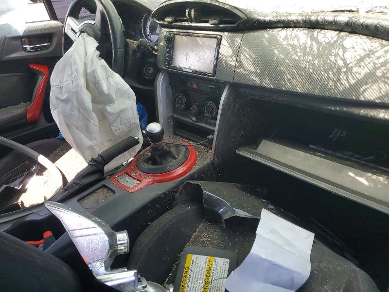 2016 Scion Fr-s VIN JF1ZNAA10G8701161 COPART salvage auction — ROLLOVER, Nv - Salvage Title, sold $750 on 2026-07-30 (photo 8)