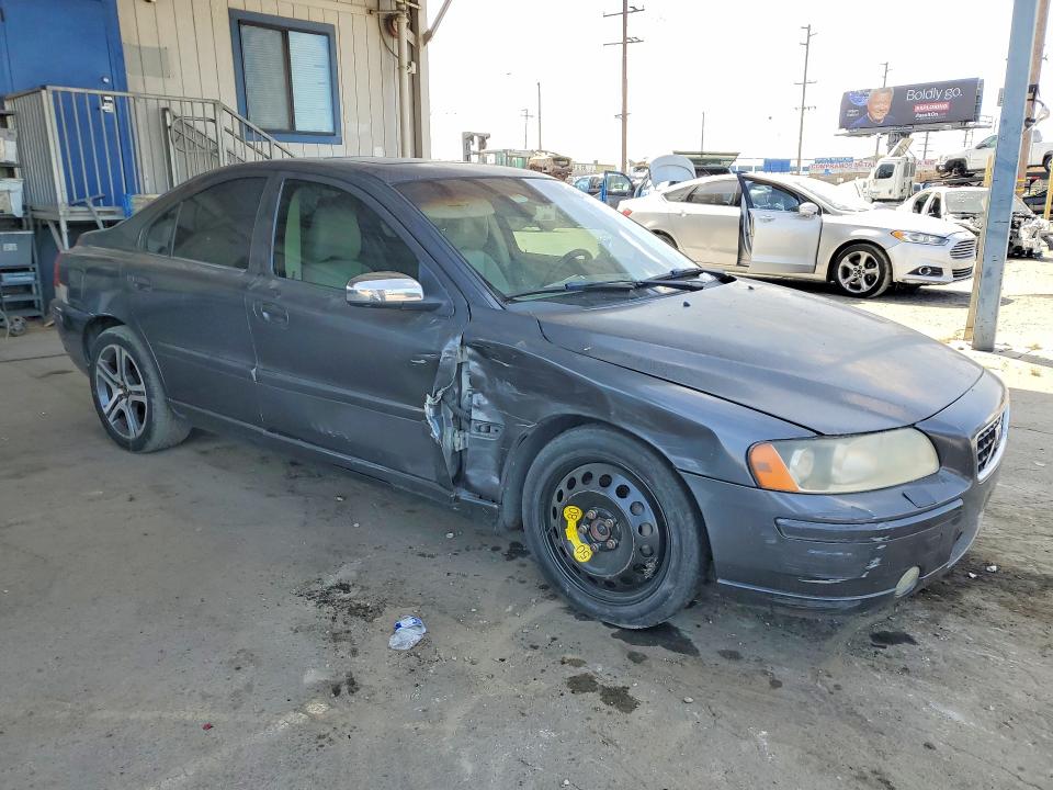 2006 Volvo S60 VIN YV1RS547262557599 COPART salvage auction — SIDE, Ca - Salvage Certificate, sold $175 on 2026-08-17 (photo 4)