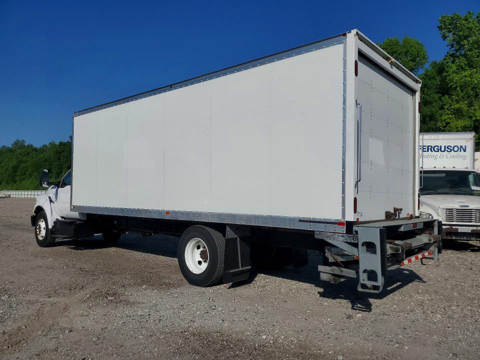2022 Ford F-650 VIN 1FDNF6AN9NDF05371 COPART salvage auction — MINOR DENT/SCRATCHES, Fl - Certificate Of Title, sold $11,700 on 2026-07-06 (photo 2)