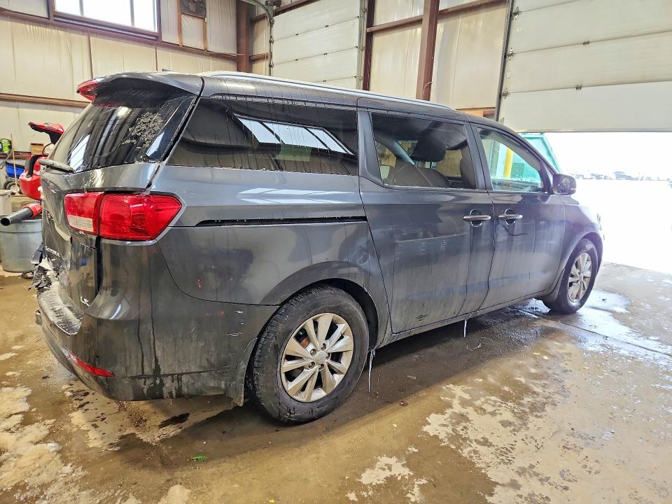 2017 Kia SEDONA VIN KNDMB5C11H6290853 COPART salvage auction — REAR END, Salvage Title, sold $2,400 on 2026-07-16 (photo 3)
