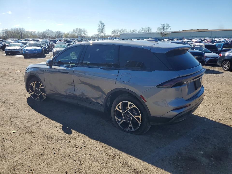2025 Lincoln Nautilus VIN 5LMPJ8J44SJ922725 COPART salvage auction — ROLLOVER, Mi - Scrap Certificate Of Title, sold $9,700 on 2026-07-15 (photo 2)