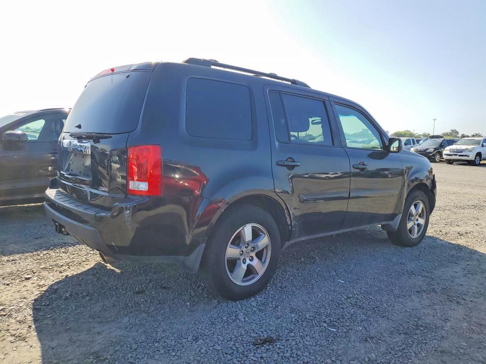 2011 Honda Pilot VIN 5FNYF4H48BB013891 COPART salvage auction — FRONT END, Ca - Dis/Dlr/Exp Only Clean Title (P), sold $975 on 2026-08-04 (photo 3)