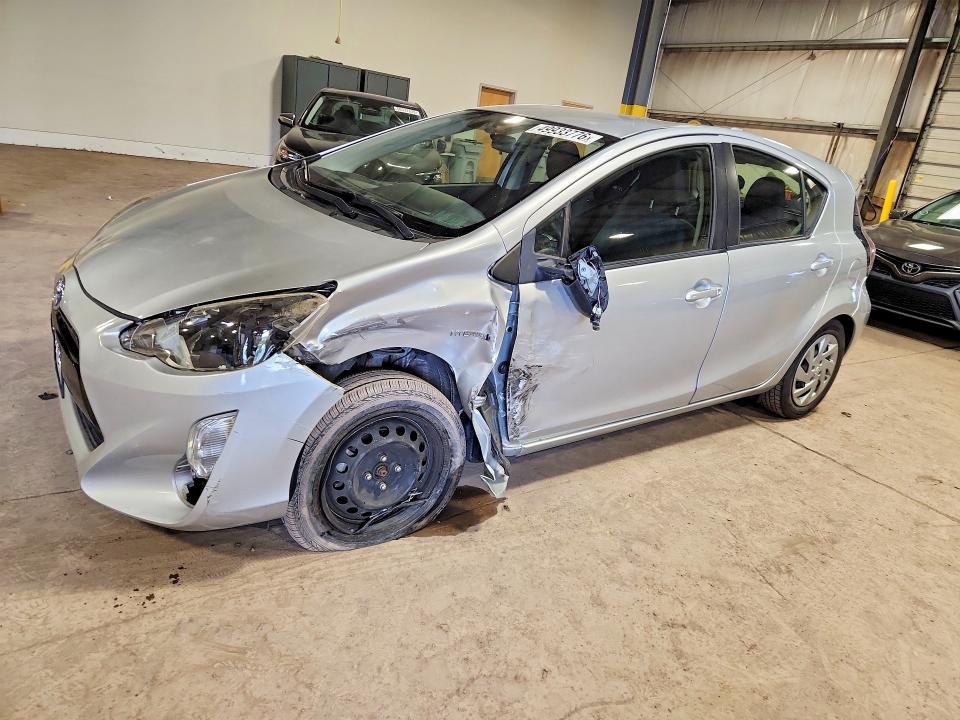 2015 Toyota Prius VIN JTDKDTB31F1107034 COPART salvage auction — SIDE, Salvage Title, sold $2,450 on 2026-07-20 (photo 1)