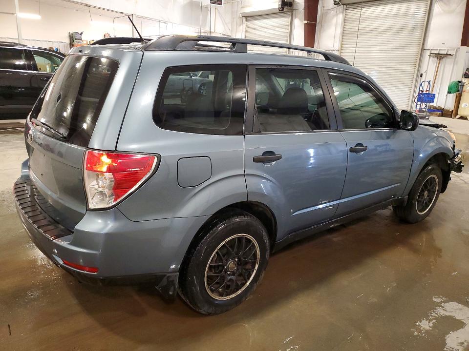 2013 Subaru Forester VIN JF2SHABC1DG416278 COPART salvage auction — FRONT END, Mn - Cert Of Title-Prior Salvage, sold $225 on 2026-07-28 (photo 3)