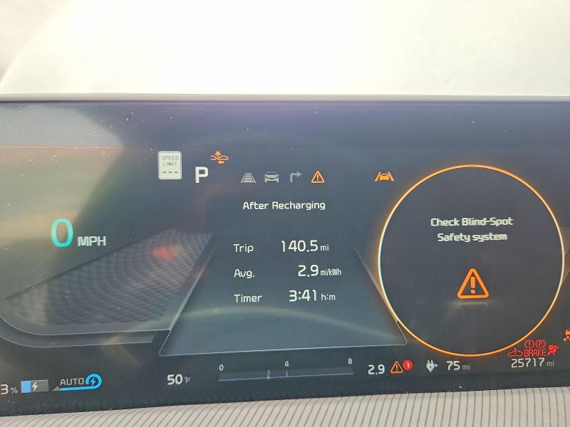 2023 Kia Ev6 VIN KNDC5DLE8P5133096 COPART salvage auction — SIDE, Co - Salvage Title, sold $12,900 on 2026-07-06 (photo 9)