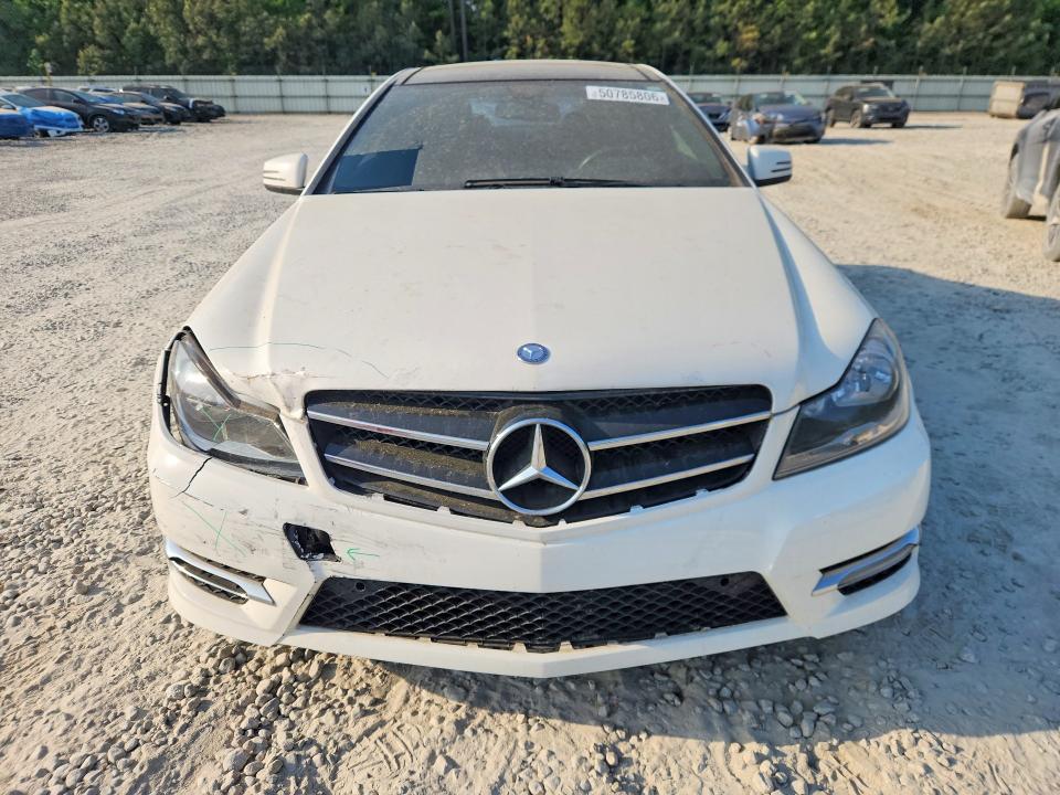 2013 Mercedes-benz C-klasse VIN WDDGJ4HB4DF996047 COPART salvage auction — FRONT END, GA - CERT OF TITLE-SALVAGE, sold $1,400 on 2026-08-06 (photo 5)