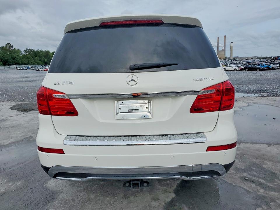 2015 Mercedes-benz Gl-klasse VIN 4JGDF2EEXFA453542 COPART salvage auction — MINOR DENT/SCRATCHES, Ga - Certificate Of Title (P), sold $8,500 on 2026-07-07 (photo 6)