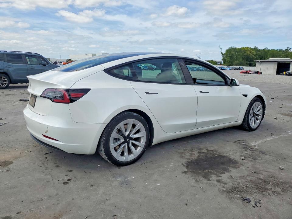 2023 Tesla VIN 5YJ3E1EA5PF558721 COPART salvage auction — SIDE, Fl - Certificate Of Destruction, sold $7,800 on 2026-07-15 (photo 3)