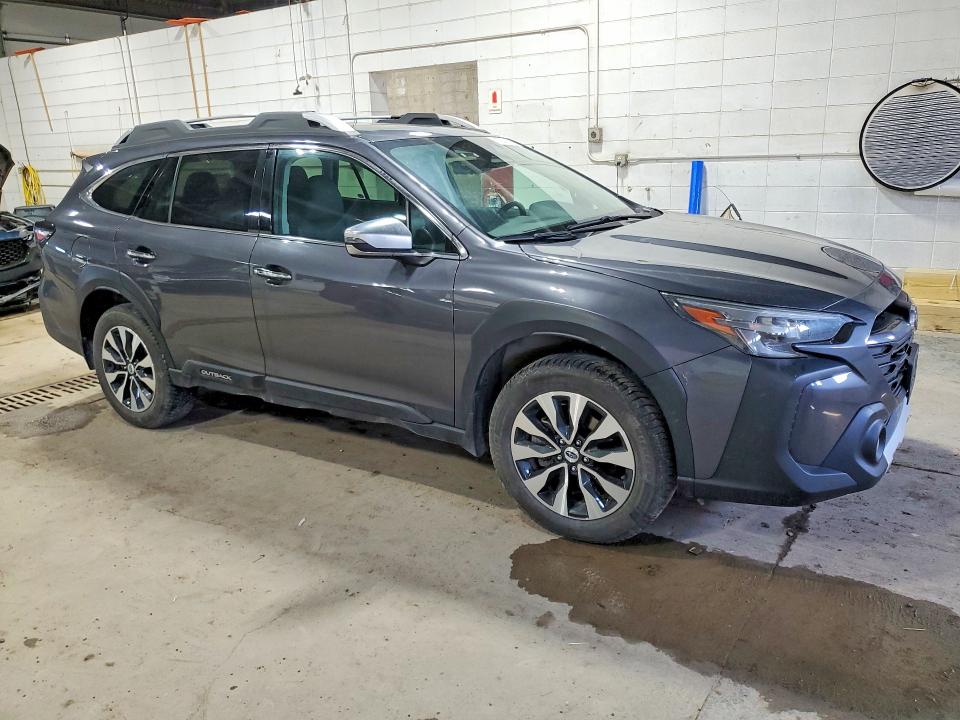 2023 Subaru Outback VIN 4S4BTGPD3P3165708 COPART salvage auction — HAIL, Mn - Cert Of Title-Salvage, sold $15,900 on 2026-08-20 (photo 4)