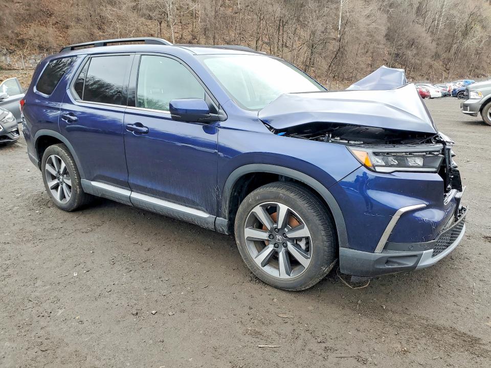 2025 Honda Pilot VIN 5FNYG1H85SB123005 COPART salvage auction — FRONT END, Salvage Title, sold $7,200 on 2026-07-28 (photo 4)