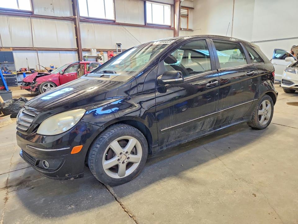 2008 Mercedes-benz B-class VIN WDDFH33XX8J382787 COPART salvage auction — VANDALISM, AB - OOP - ACTIVE, sold $900 on 2026-08-20 (photo 1)