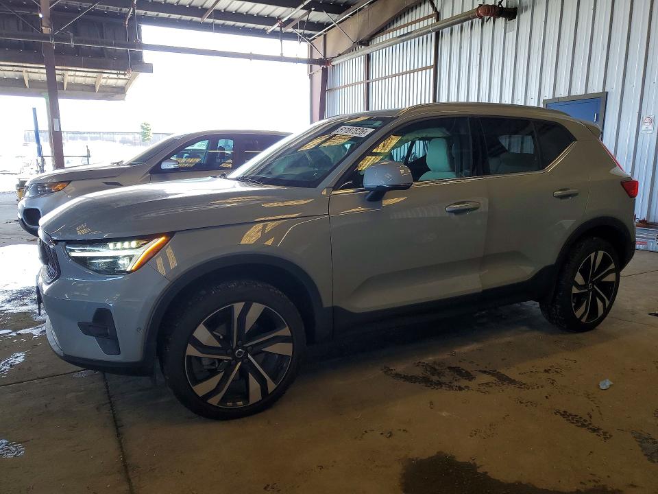 2025 Volvo Xc40 VIN YV4L12UE6S2531168 COPART salvage auction — REAR END, CA, sold $8,400 on 2026-07-23 (photo 1)