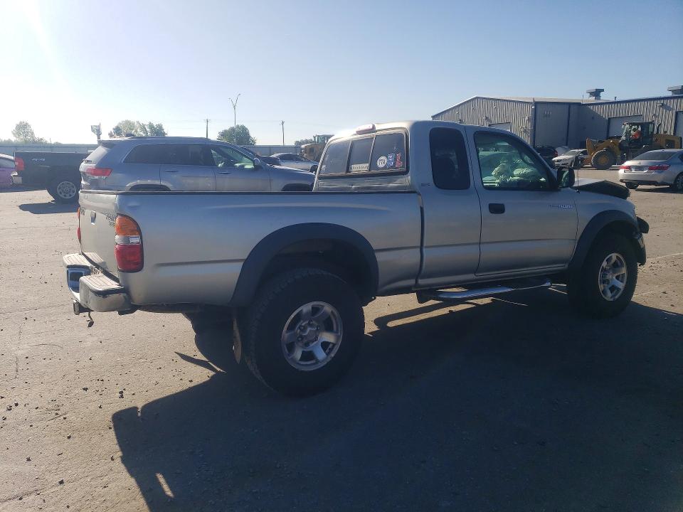 2004 Toyota Tacoma VIN 5TEWN72N44Z443514 COPART salvage auction — FRONT END, NC - SALVAGE CERTIFICATE OF TITLE, sold $850 on 2026-07-23 (photo 3)