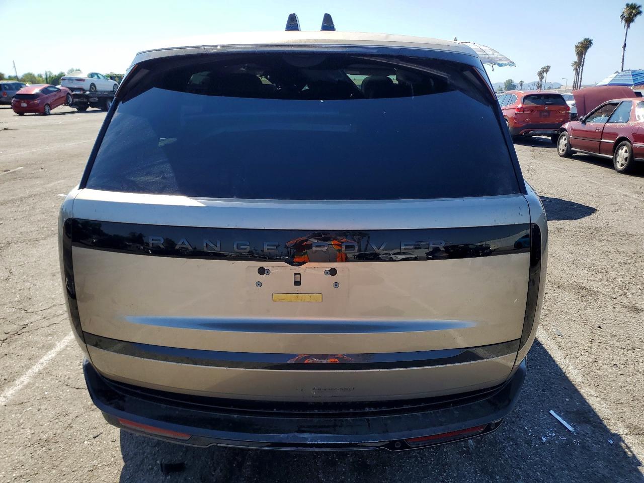 2025 Land Rover Range Rover VIN SALKPBE91SA312924 COPART salvage auction — Front End, CA - SALVAGE CERTIFICATE, sold $50,500 on 2026-07-10 (photo 6)