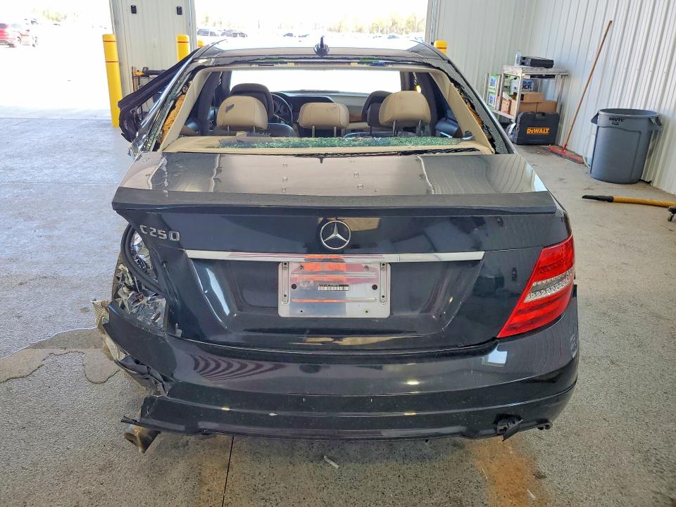 2012 Mercedes-benz C-klasse VIN WDDGF4HB0CR234736 COPART salvage auction — REAR END, Tx - Salvage Vehicle Title, sold $175 on 2026-07-31 (photo 6)