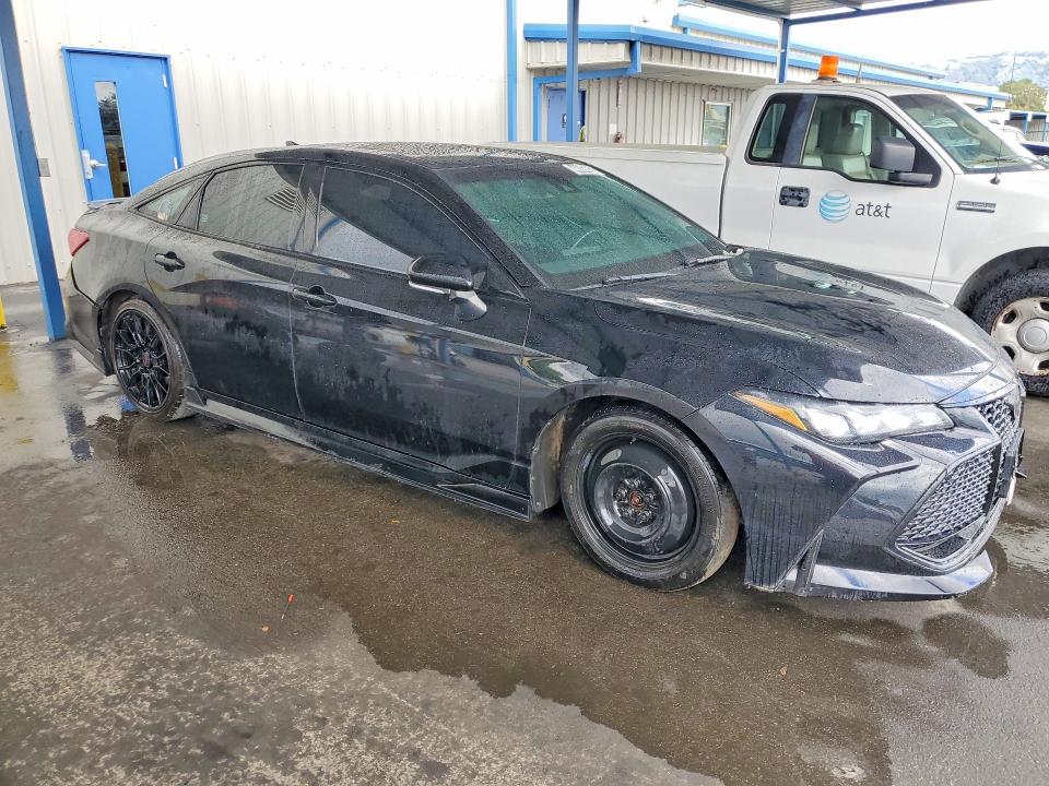 2021 Toyota Avalon VIN 4T1FZ1FB4MU068357 COPART salvage auction — MINOR DENT/SCRATCHES, Ca - Certificate Of Title, sold $19,300 on 2026-07-09 (photo 4)