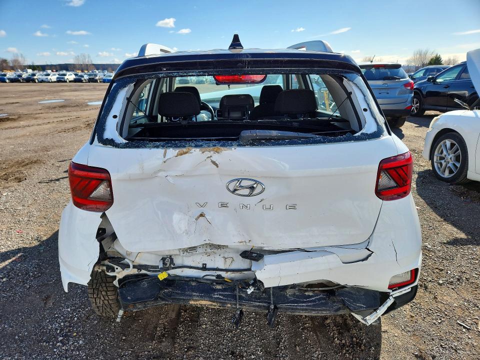 2021 Hyundai Venue VIN KMHRC8A37MU069445 COPART salvage auction — FRONT END, On - Permit Salvage, sold $1,250 on 2026-07-07 (photo 6)