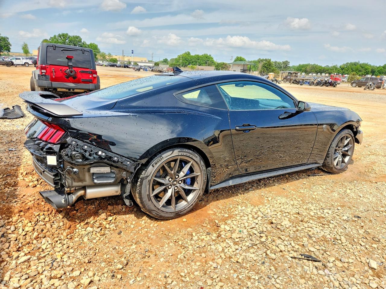 2025 Ford Mustang VIN 1FA6P8R02S5499726 COPART salvage auction — Side, AL - CERT OF TITLE-SALVAGE TITLE, sold $36,000 on 2026-07-01 (photo 3)