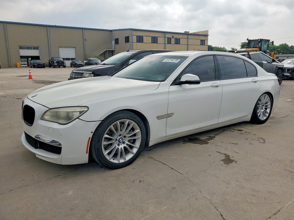 2015 BMW 7er VIN WBAYE8C5XFD781571 COPART salvage auction — FRONT END, Tx - Certificate Of Title (P), sold $4,000 on 2026-07-07 (photo 1)