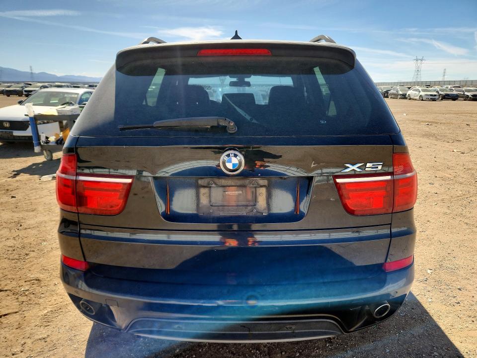 2012 BMW X5 VIN 5UXZV4C52CL987533 COPART salvage auction — MINOR DENT/SCRATCHES, Tx - Dis/Dlr/Exp Only Salvage Title, sold $500 on 2026-07-20 (photo 6)