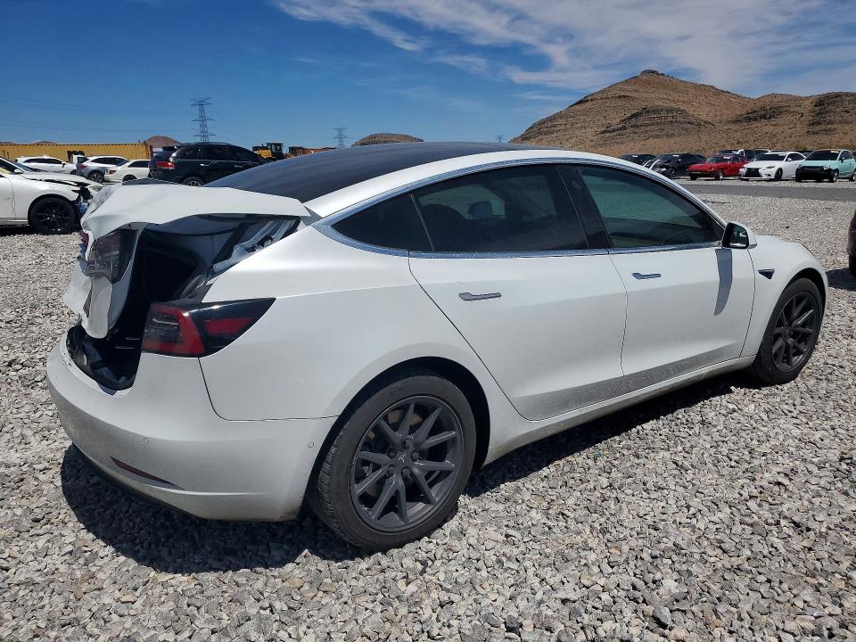 2020 Tesla Model 3 VIN 5YJ3E1EA1LF632338 COPART salvage auction — REAR END, Nv - Salvage Title, sold $4,600 on 2026-07-15 (photo 3)
