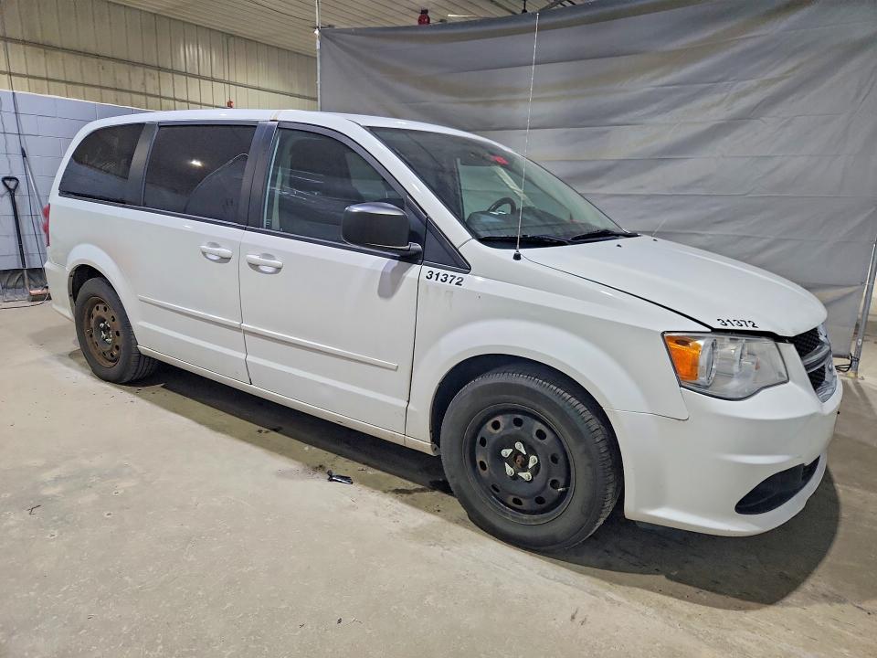 2015 Dodge Caravan VIN 2C4RDGBG3FR713584 COPART salvage auction — FRONT END, Salvage Title, sold $400 on 2026-09-08 (photo 4)