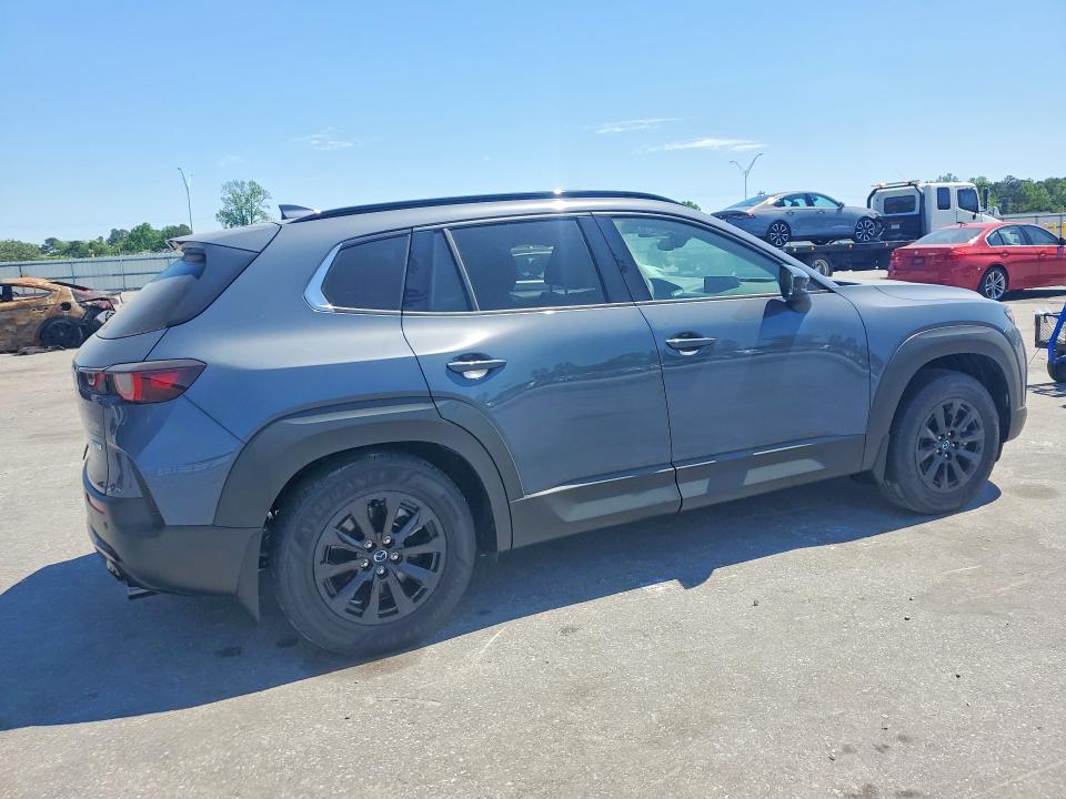 2026 Mazda Cx-50 VIN 7MMVAADW2TN157401 COPART salvage auction — SIDE, Salvage Title, sold $10,900 on 2026-07-30 (photo 3)