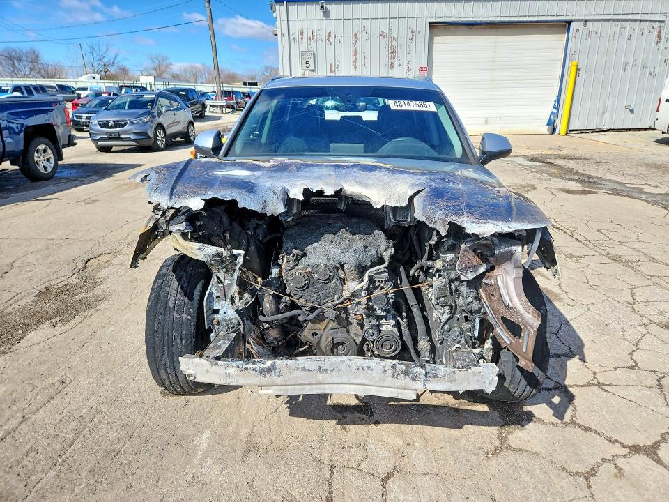 2019 Audi Q5 VIN WA1BNAFY5K2039892 COPART salvage auction — ENGINE BURN, Il - Salvage Certificate, sold $1,150 on 2026-07-31 (photo 5)