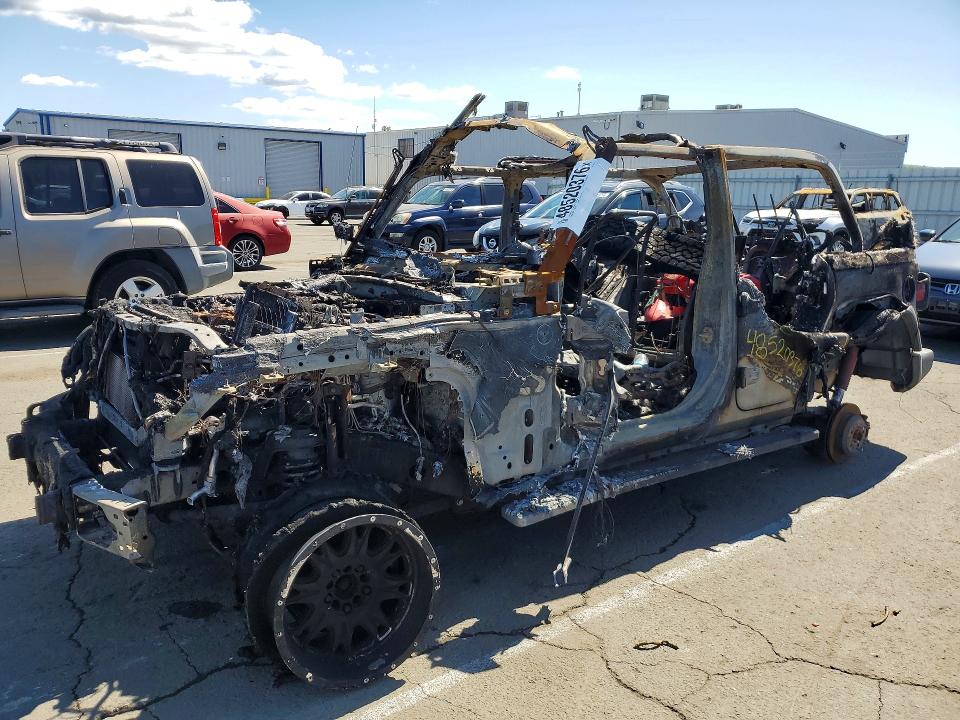 2018 Jeep Wrangler / VIN 1C4HJXDN1JW252580 COPART salvage auction — BURN, Ca - Non-Repairable Vehicle Cert, sold $800 on 2026-07-10 (photo 1)