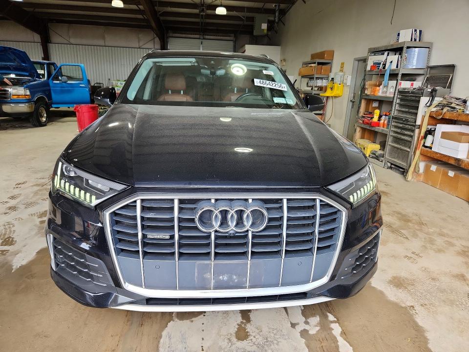 2021 Audi Q7 VIN WA1LJAF78MD038024 COPART salvage auction — MINOR DENT/SCRATCHES, Ny - Certificate Of Title (P), sold $15,800 on 2026-07-27 (photo 5)