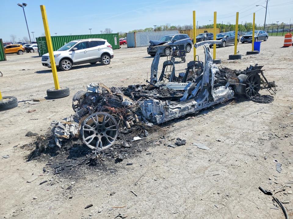 2023 Tesla Model S VIN 5YJSA1E69PF525045 COPART salvage auction — Burn, IN - BILL OF SALE - PARTS ONLY, sold $125 on 2026-07-02 (photo 1)